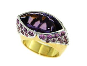 Amethyst Navette mit pinkfarbenen Safiren in 750 Weiß und Gelbgold