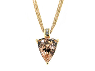 Morganit mit Diamanten in 750 Rotgold