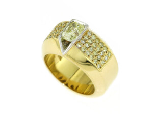Naturfarbnener Diamant Sunflower Cut in 750 Gelb und Weißgold